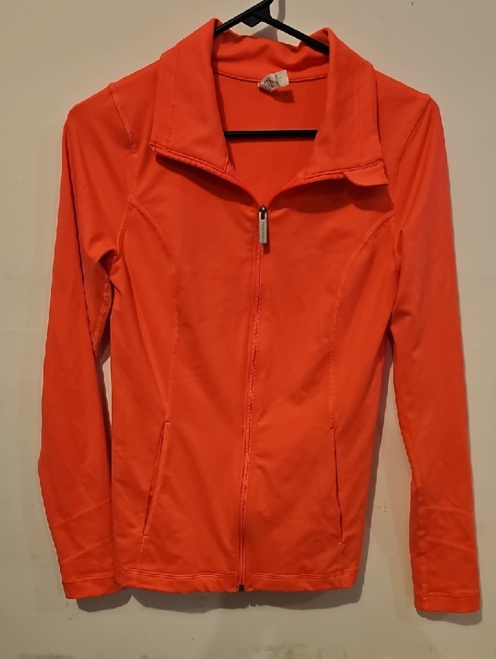 Womens Under Armour Like New Zip Active Jacket!!. Gorgeous Neon Coral!! Sz S